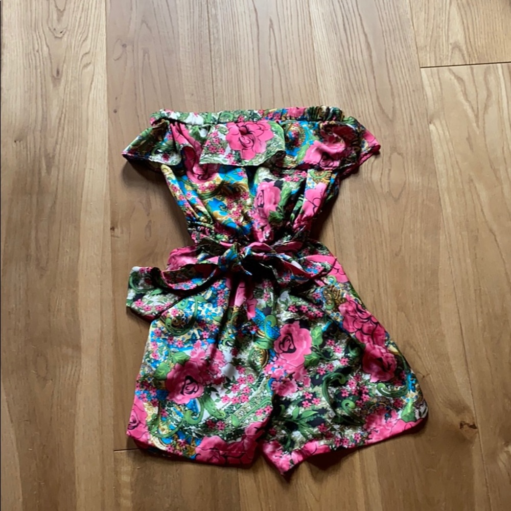 Floral silk strapless romper. Size small